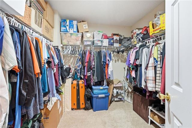 5215 Highland Oak Court, Greensboro, NC 27410