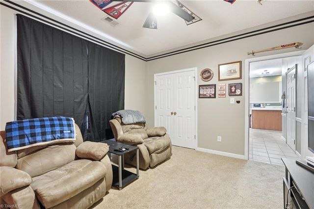 5215 Highland Oak Court, Greensboro, NC 27410