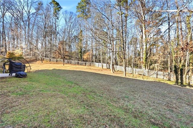 5215 Highland Oak Court, Greensboro, NC 27410