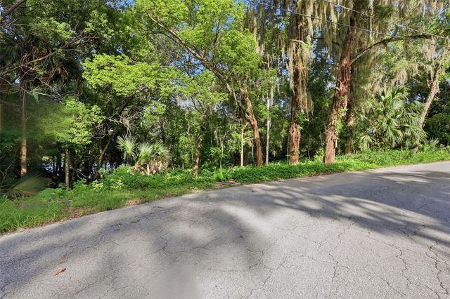 VISTA STREET, Lake Helen, FL 32744