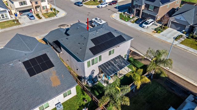 5265 W Lamona Avenue, Fresno, CA 93722