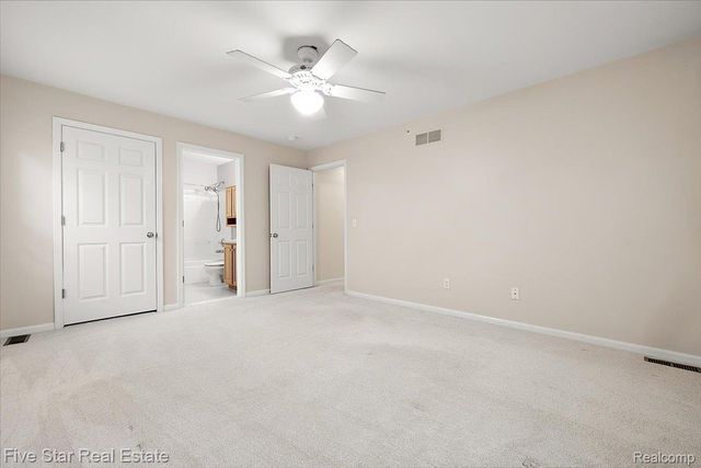 2781 Barclay Way, Ann Arbor, MI 48105