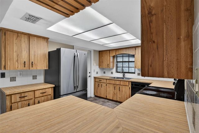 850 LAKE ELBERT PARK NE, Winter Haven, FL 33881