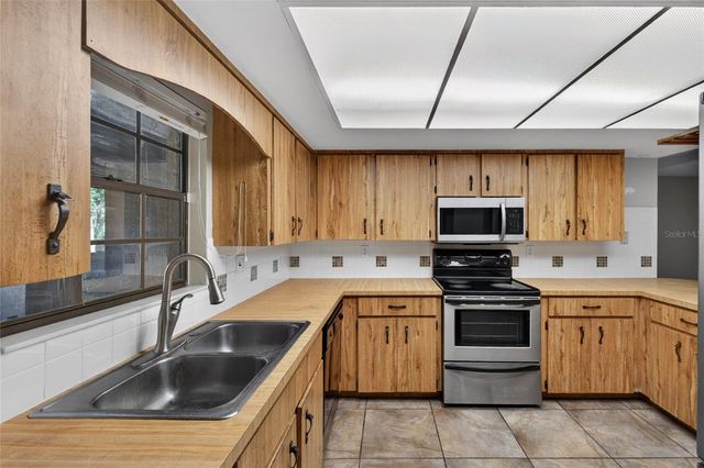 850 LAKE ELBERT PARK NE, Winter Haven, FL 33881