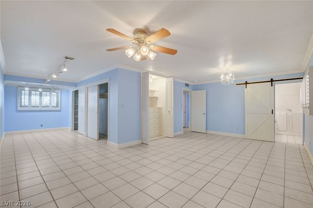 3239 Bluebird Street, Las Vegas, NV 89121