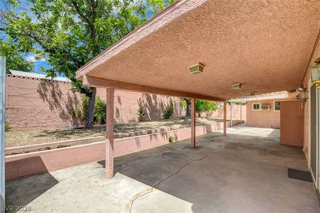 3239 Bluebird Street, Las Vegas, NV 89121