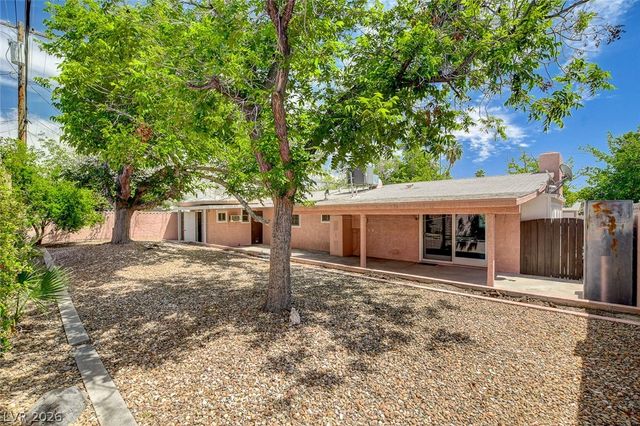 3239 Bluebird Street, Las Vegas, NV 89121