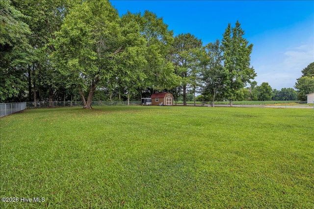 2975 Us Highway 117 Bypass S, Burgaw, NC 28425