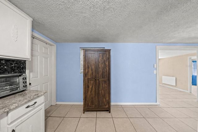 18 E GOLDEN STREET, Beverly Hills, FL 34465