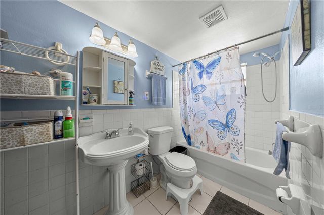 18 E GOLDEN STREET, Beverly Hills, FL 34465
