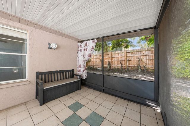18 E GOLDEN STREET, Beverly Hills, FL 34465