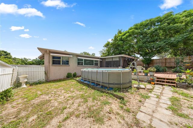 18 E GOLDEN STREET, Beverly Hills, FL 34465