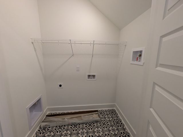 5025 Greentree Dr, Smyrna, TN 37167