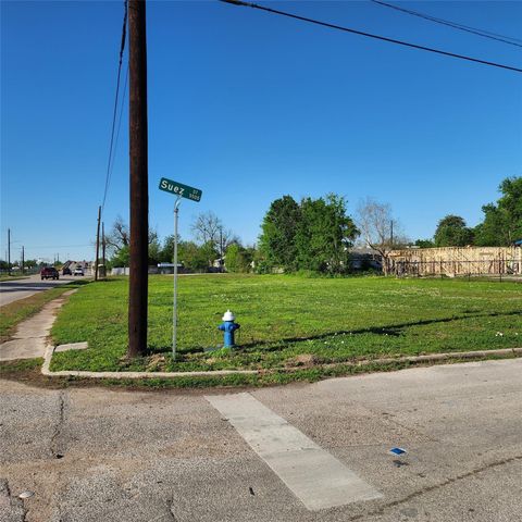 2400 Lockwood Drive, Houston, TX 77020