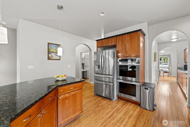 4216 17th Way NE, Olympia, WA 98516