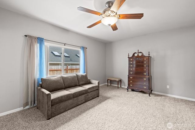 4216 17th Way NE, Olympia, WA 98516