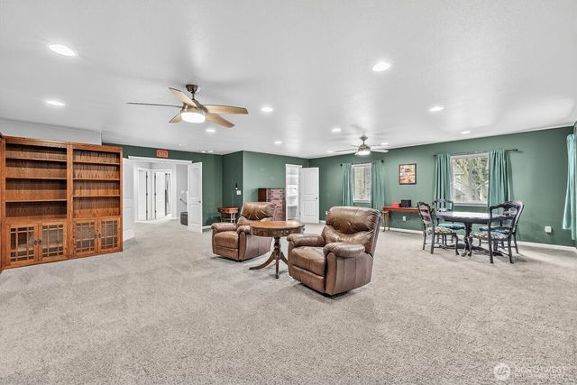 4216 17th Way NE, Olympia, WA 98516