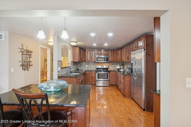 201 W Broad Street, Eaton Rapids, MI 48827