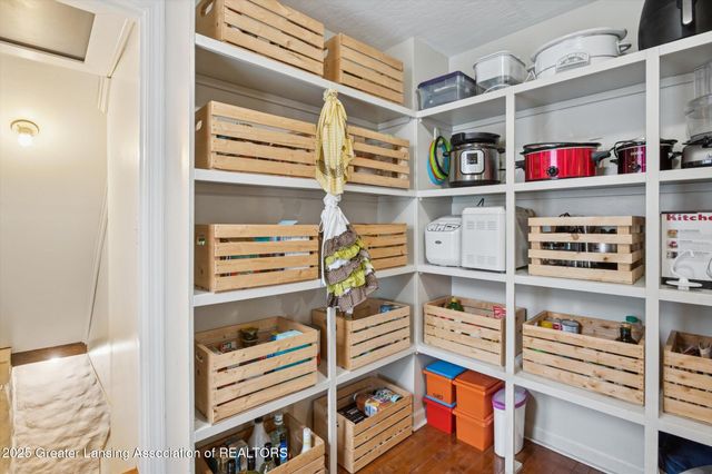 201 W Broad Street, Eaton Rapids, MI 48827