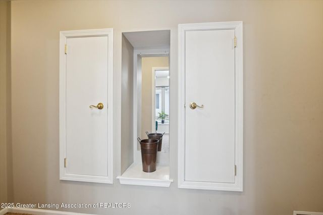 201 W Broad Street, Eaton Rapids, MI 48827