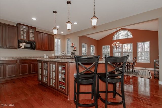 3121 Evans Way, Twinsburg, OH 44087