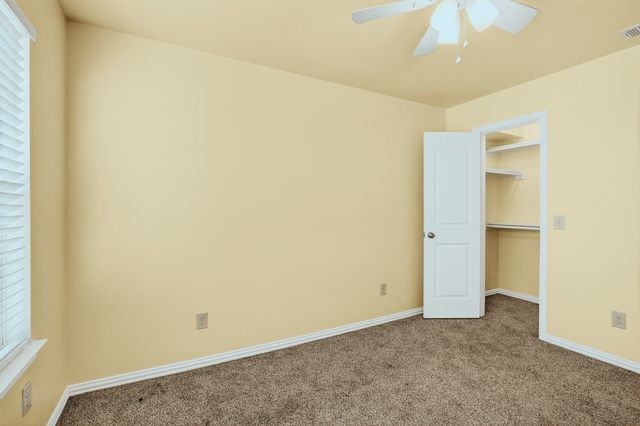 1716 S Waco Street, Van Alstyne, TX 75495