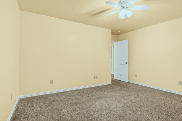 1716 S Waco Street, Van Alstyne, TX 75495