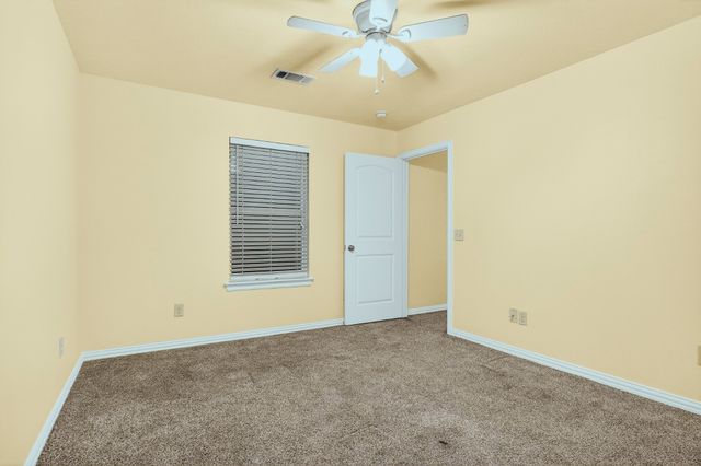 1716 S Waco Street, Van Alstyne, TX 75495