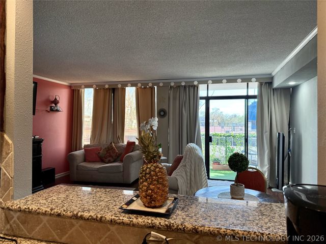 450 W 7th Street 207, Tulsa, OK 74119