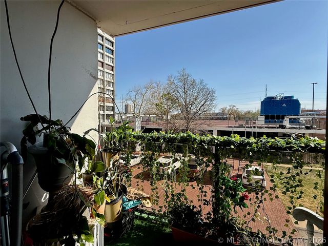 450 W 7th Street 207, Tulsa, OK 74119