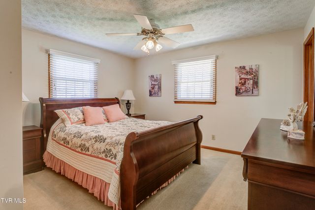 1206 Gray Station Road, Gray, TN 37615