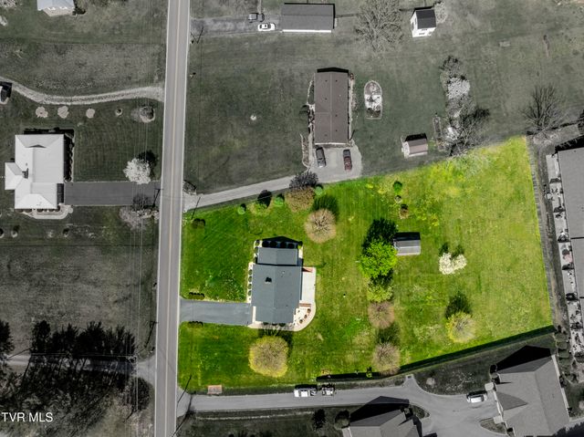 1206 Gray Station Road, Gray, TN 37615