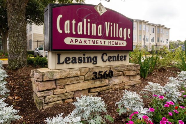 3560 Dixie Drive, Houston, TX 77021