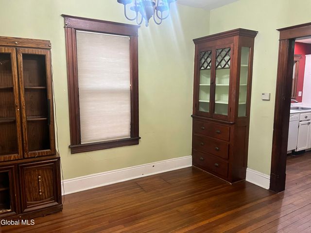 14 Bleeker Avenue, Troy, NY 12180