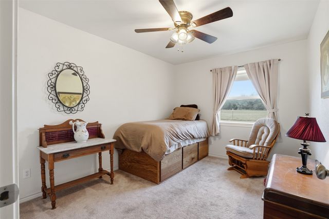 1129 FM 1534, Hillsboro, TX 76645