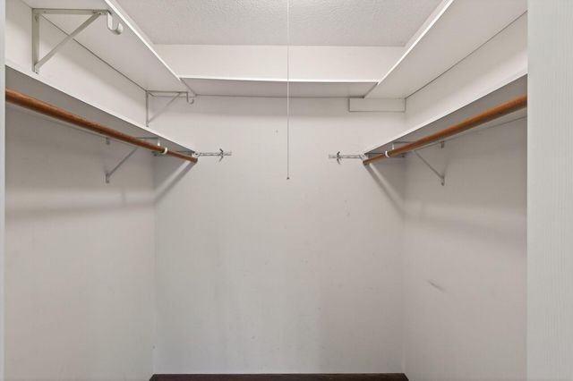 1837 Yuma Lane N, Plymouth, MN 55447