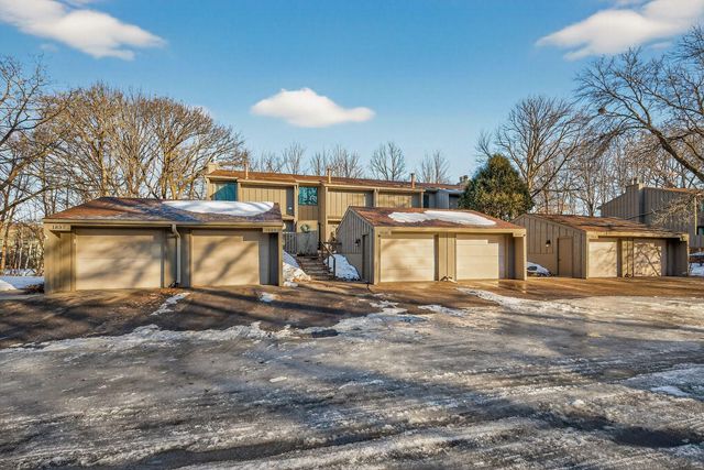 1837 Yuma Lane N, Plymouth, MN 55447