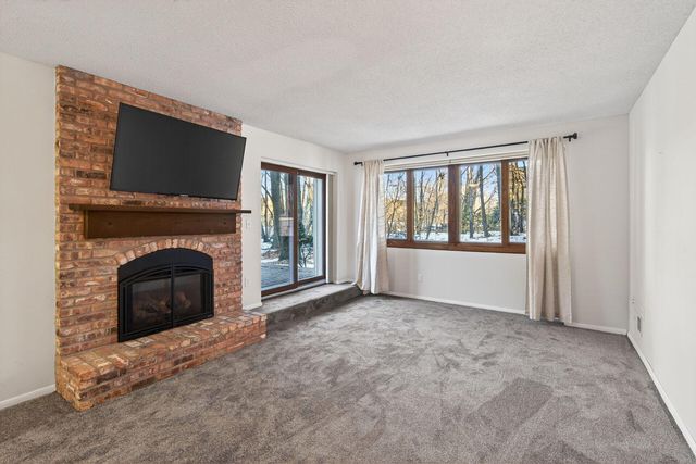 1837 Yuma Lane N, Plymouth, MN 55447