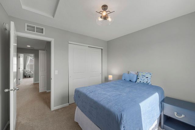 665 Satori Way, Chaska, MN 55318