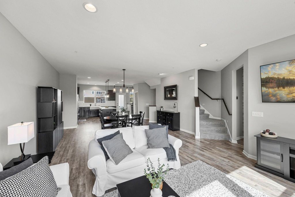 665 Satori Way, Chaska, MN 55318 — photo 5