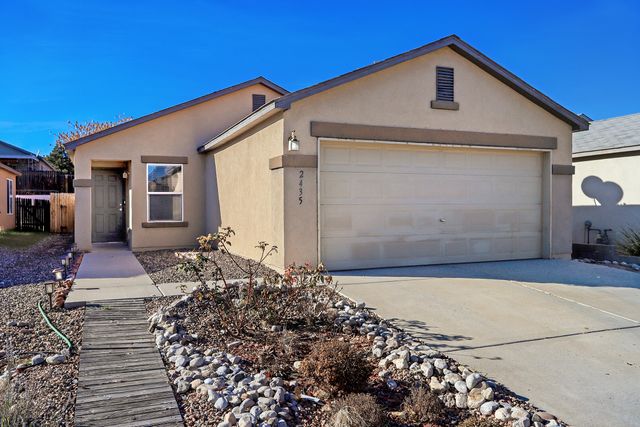 2435 Woodhill Drive NW, Albuquerque, NM 87120