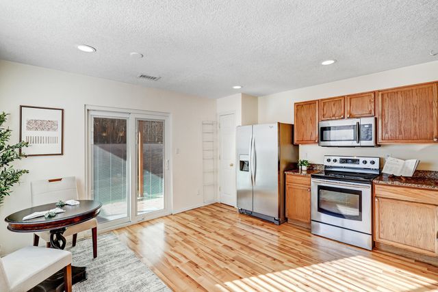 2435 Woodhill Drive NW, Albuquerque, NM 87120