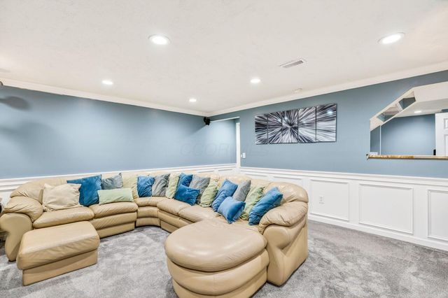 4779 Golden Grove Drive, Groveport, OH 43125