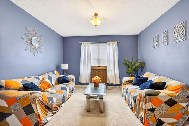 4779 Golden Grove Drive, Groveport, OH 43125