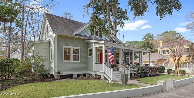 8 St Phillips Boulevard, Beaufort, SC 29906