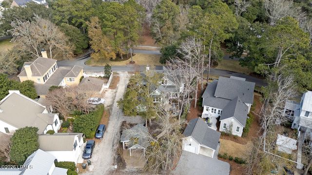 8 St Phillips Boulevard, Beaufort, SC 29906