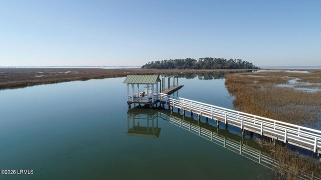 8 St Phillips Boulevard, Beaufort, SC 29906