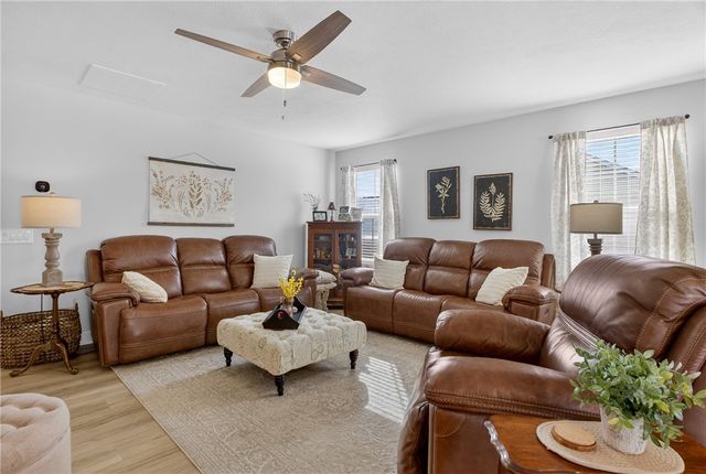 105 Horseshoe Loop, South Franklin, PA 15301