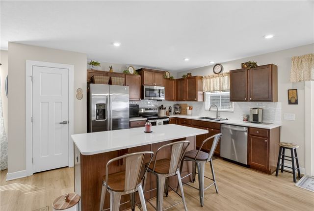 105 Horseshoe Loop, South Franklin, PA 15301