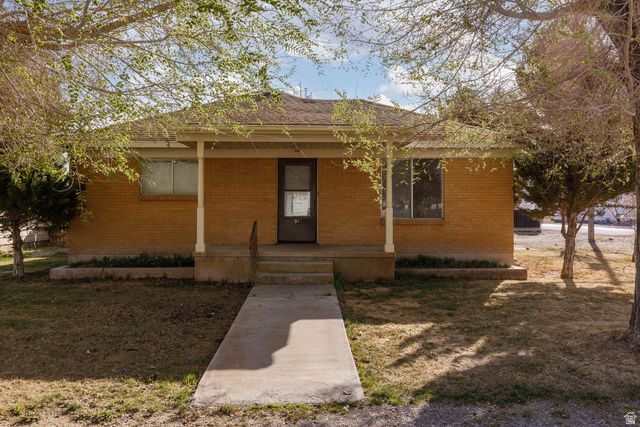 97 S 100 E, Redmond, UT 84652